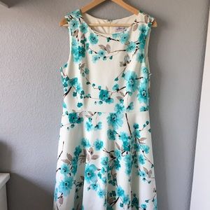 Blue & white floral Jessica H dress